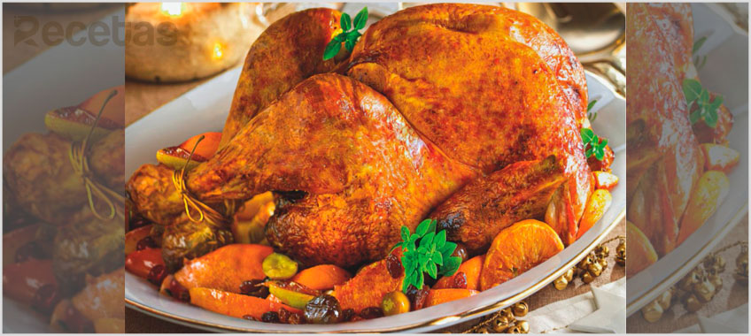 Pollo al horno con frutas de Navidad
